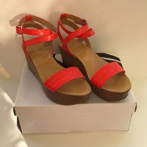 Orange wedge. Brand new, size 9